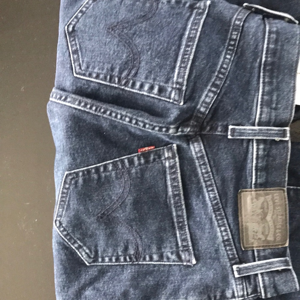 Levi's Men's Dark Blue Denim Jeans - Classic Back Pocket Style